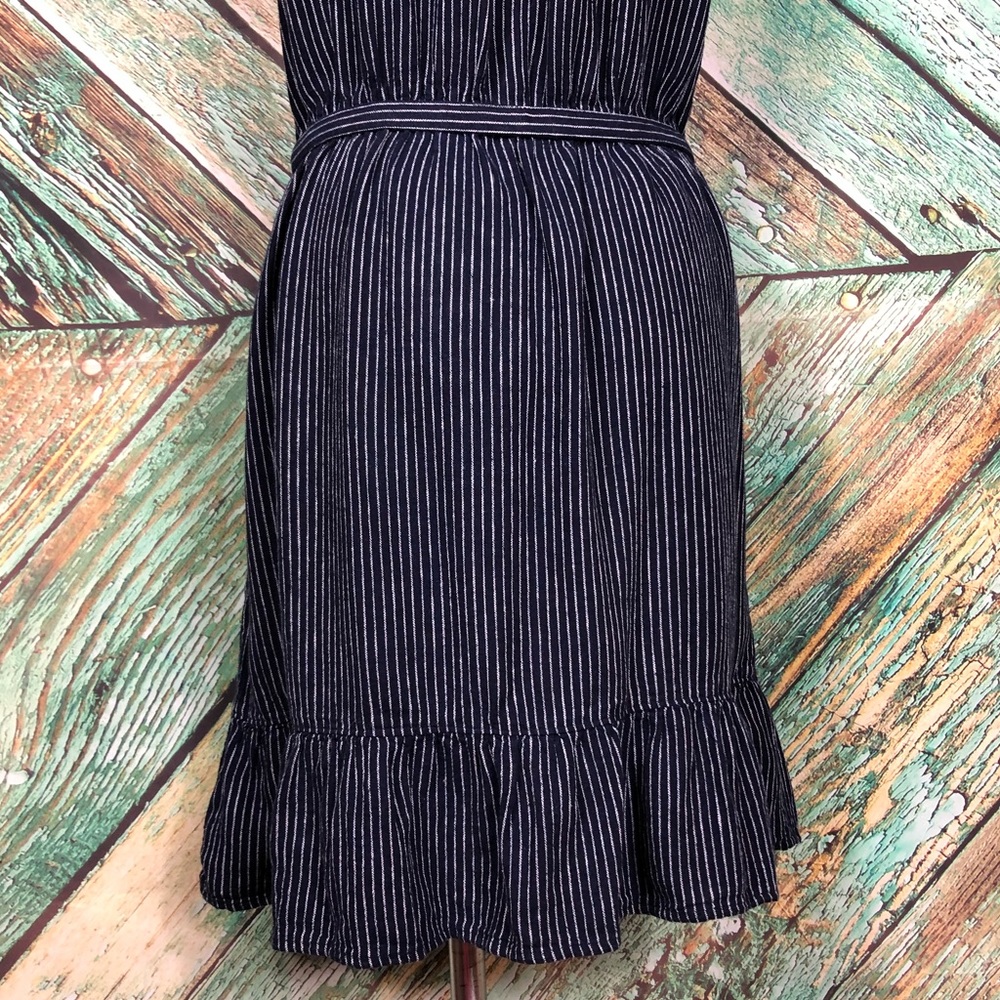 D6 - Universal Thread | Navy Button Down Pin Stri… - image 4